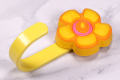 flower_wieszak_zolty_c.png
